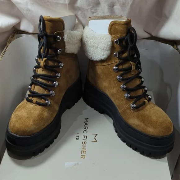 BNIB Marc Fisher Pierson Hiking/Moto Platform Warm Faux fur Boot Tan (Natural) - Picture 7 of 7